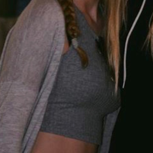 Crop top from urban outfitters - Picture 2 of 2